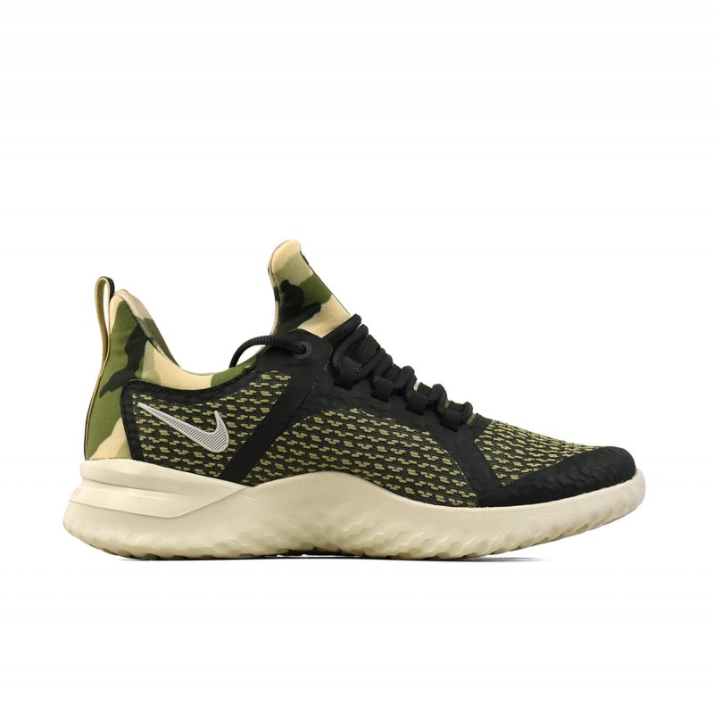 SEPATU LARI NIKE Renew Rival