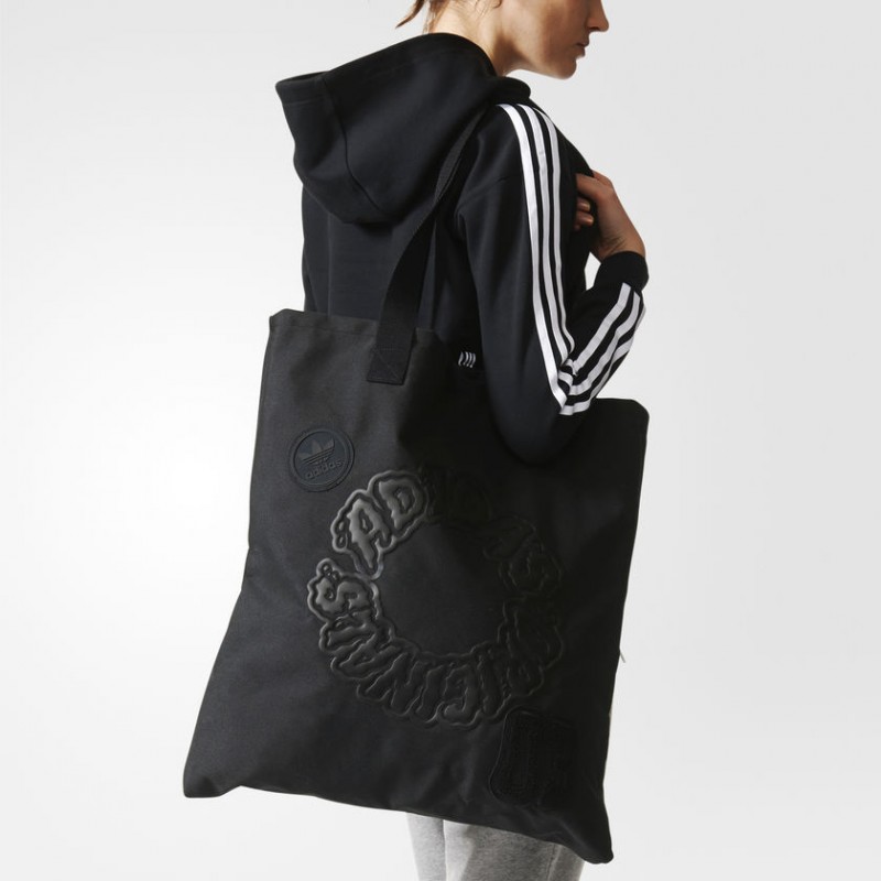 TAS SNEAKERS ADIDAS Badges Shopper Bag