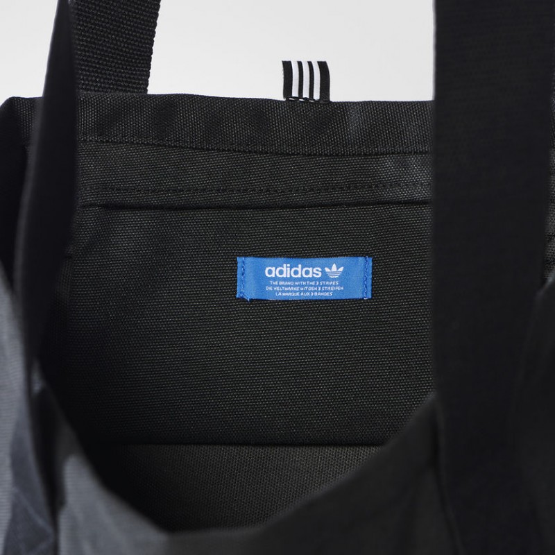 TAS SNEAKERS ADIDAS Badges Shopper Bag