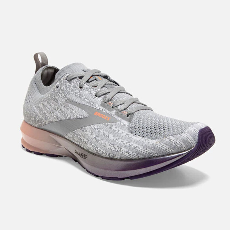 SEPATU LARI BROOKS Wmns Levitate 3