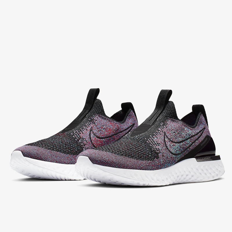 SEPATU LARI NIKE Wmns Epic Phantom React Flyknit