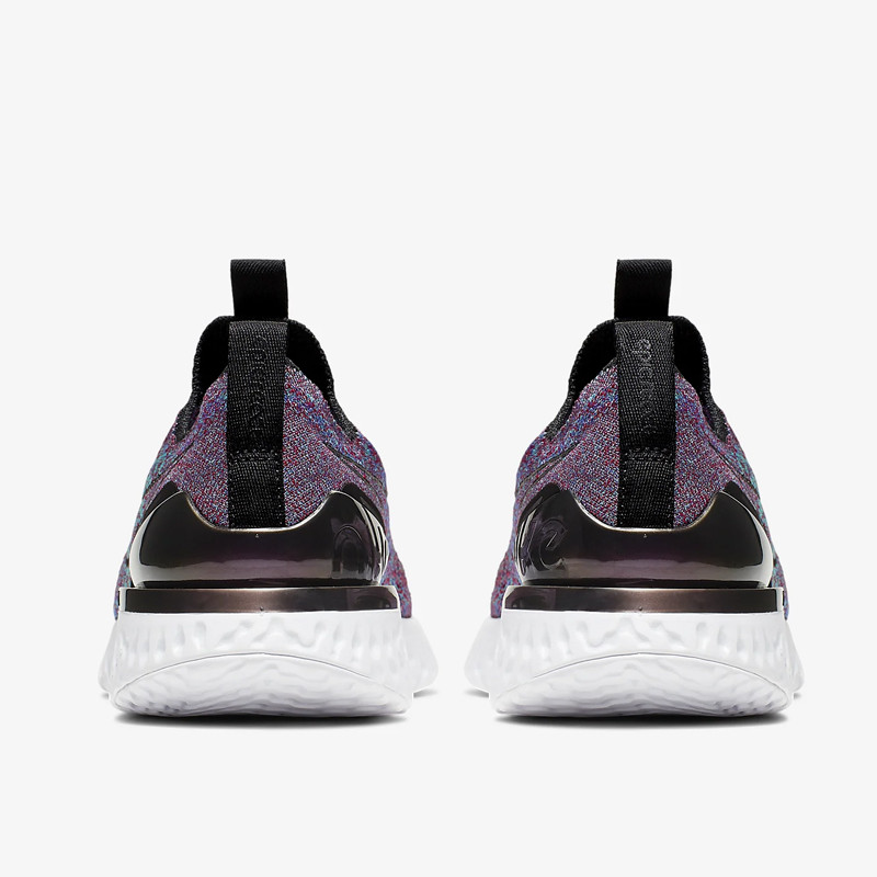 SEPATU LARI NIKE Wmns Epic Phantom React Flyknit