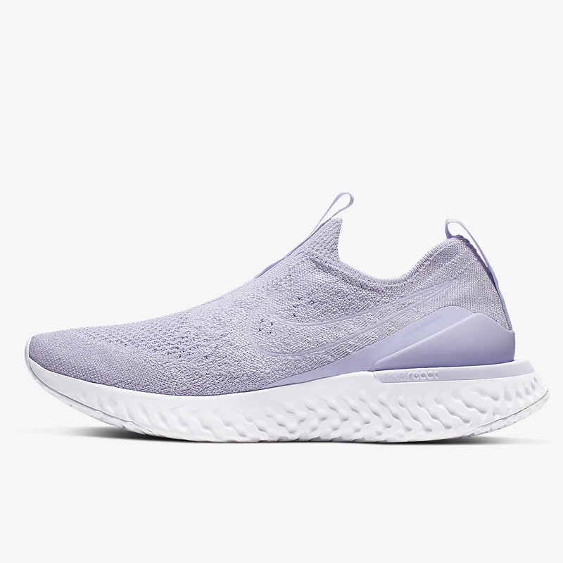 SEPATU LARI NIKE Wmns Epic Phantom React Flyknit