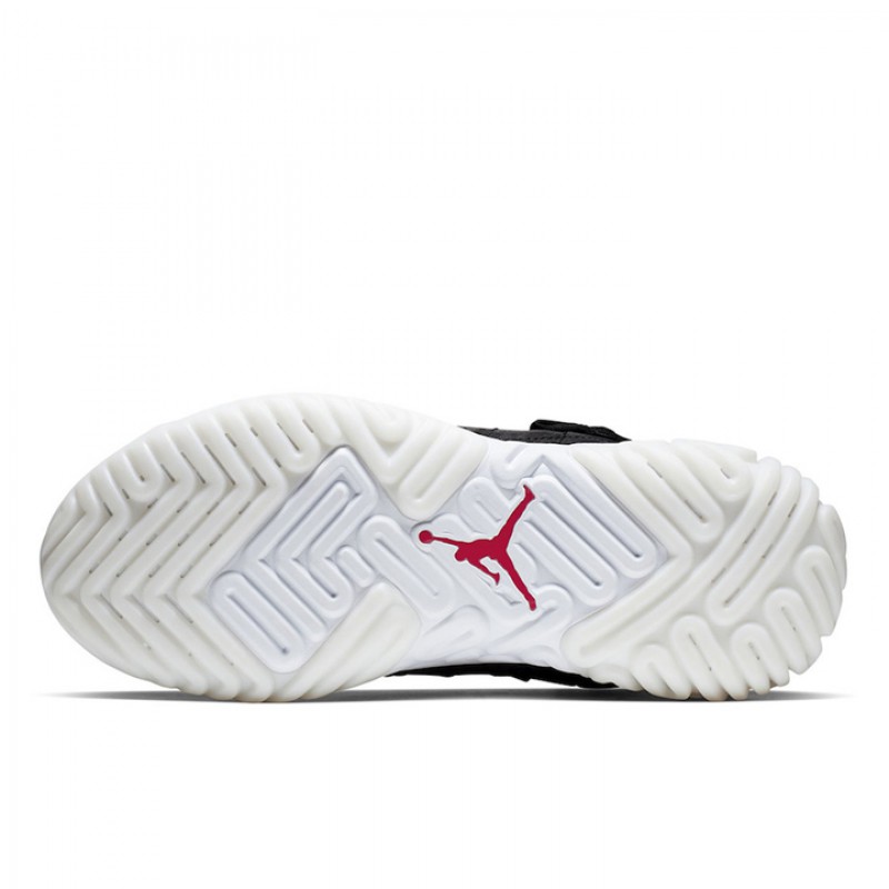 SEPATU BASKET AIR JORDAN Proto React