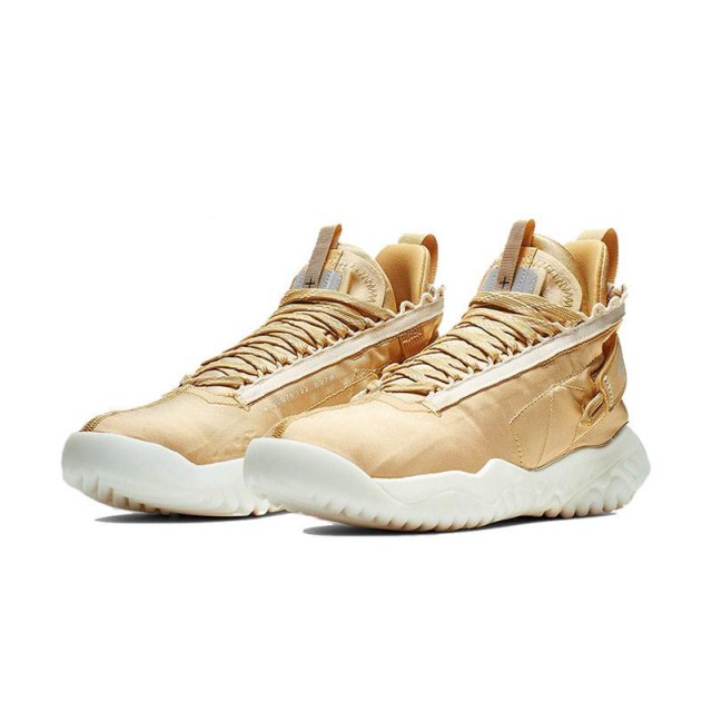 SEPATU BASKET AIR JORDAN Proto React