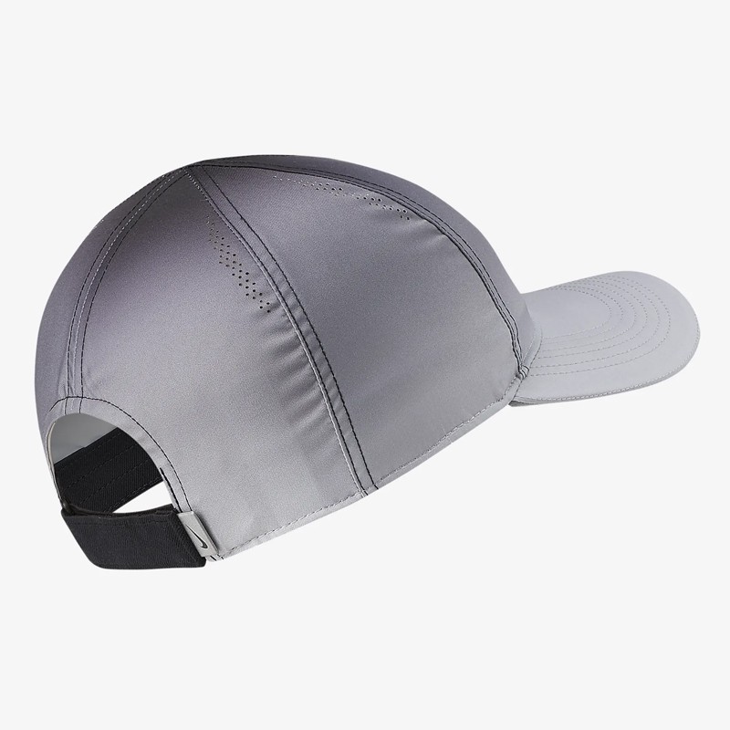 AKSESORIS LARI NIKE Featherlight Graphic Cap