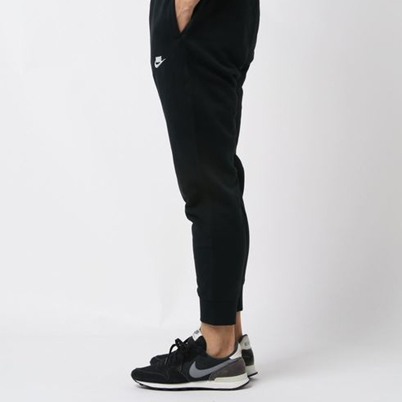 CELANA TRAINING NIKE French Terry Club Jogger Fit