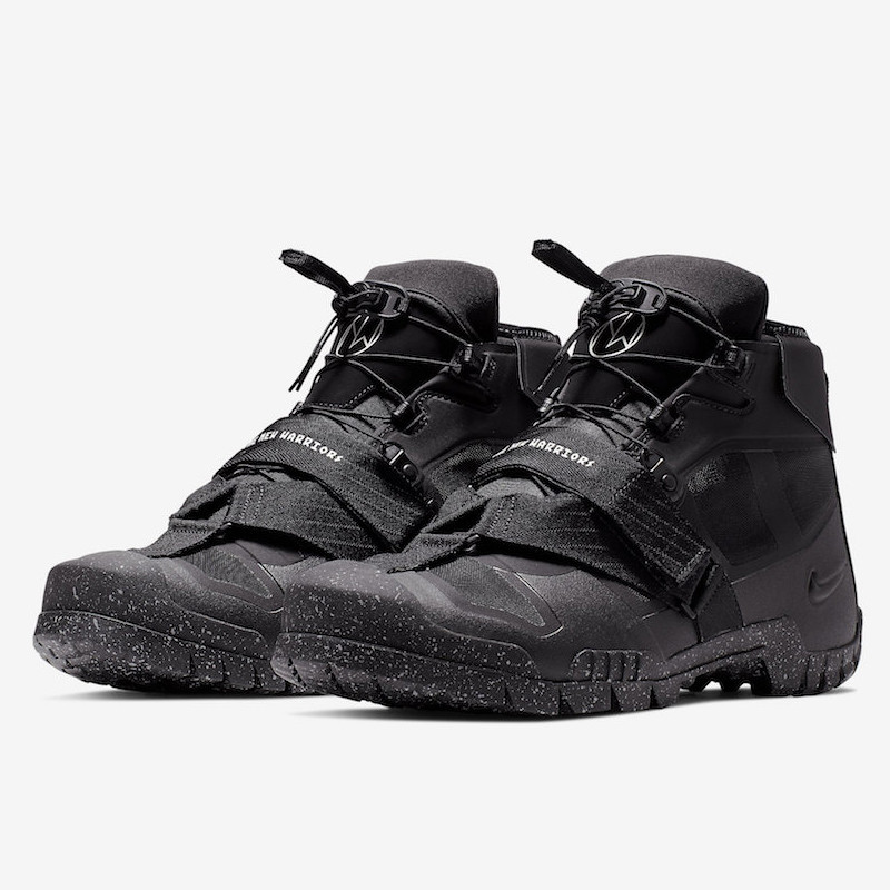 SEPATU SNEAKERS NIKE SFB Mountain X Undercover