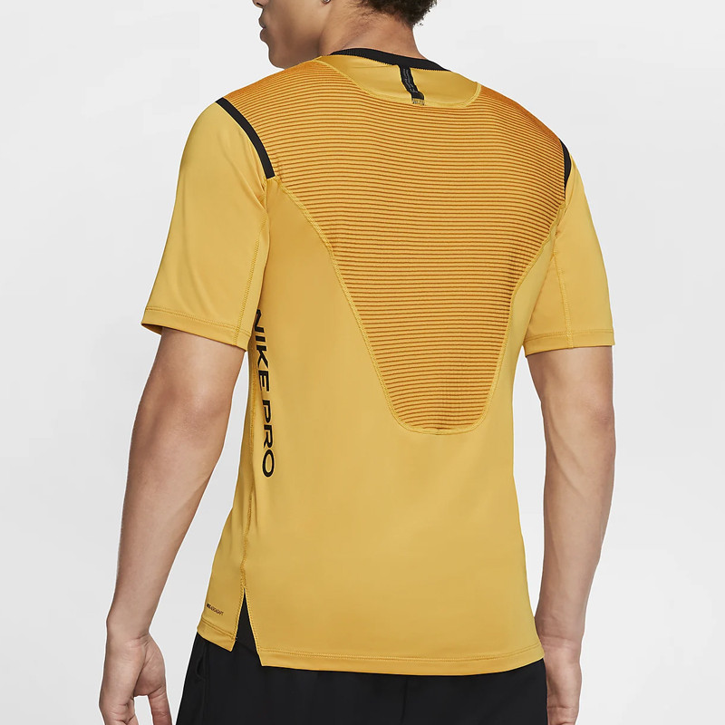 BAJU TRAINING NIKE Pro AeroAdapt Short Sleeve Top