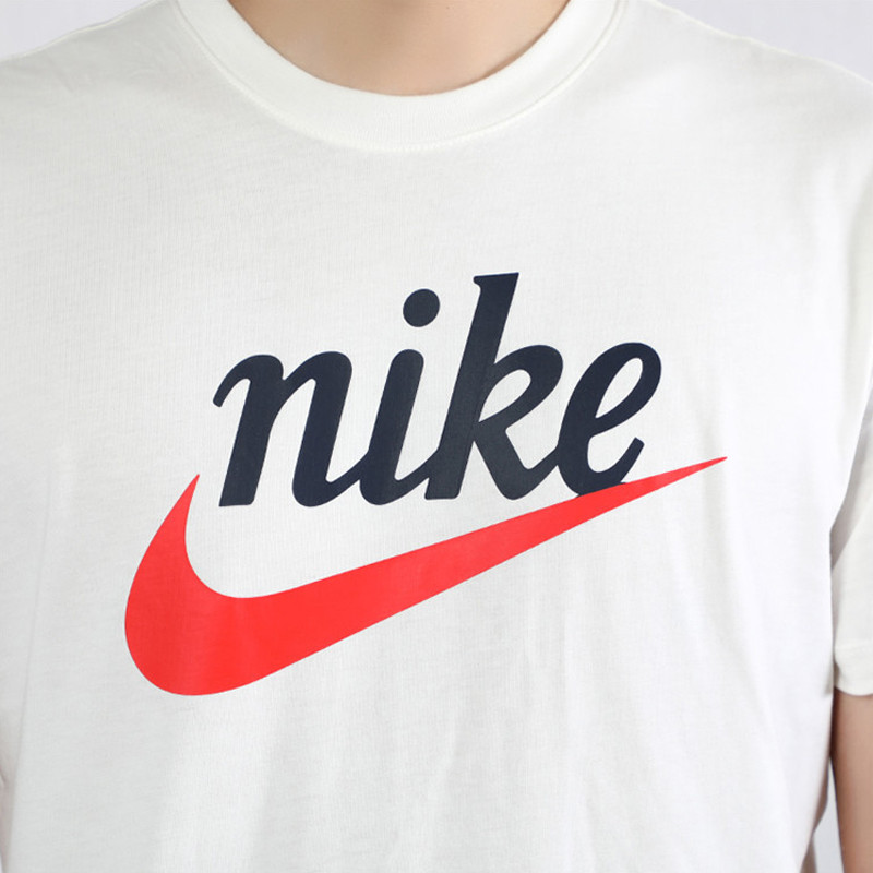 Sportswear Heritage Plus Tee foto 4