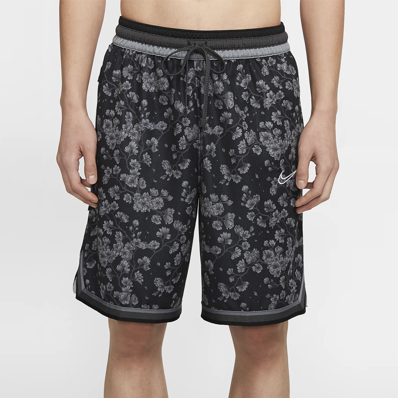 CELANA BASKET NIKE Dry City Exploration DNA Shorts