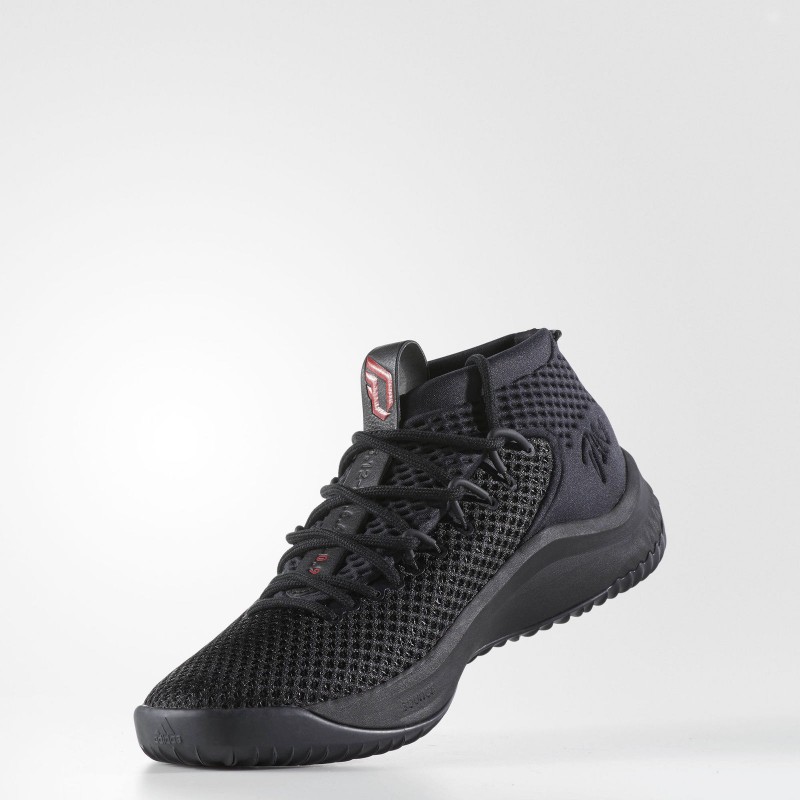 SEPATU BASKET ADIDAS Dame 4