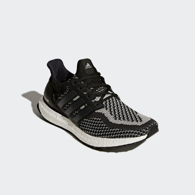SEPATU LARI ADIDAS ULTRA BOOST LTD
