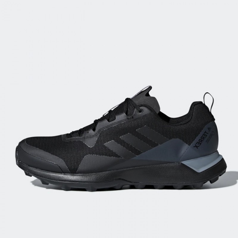 SEPATU TRAIL ADIDAS Terrex CMTK GTX