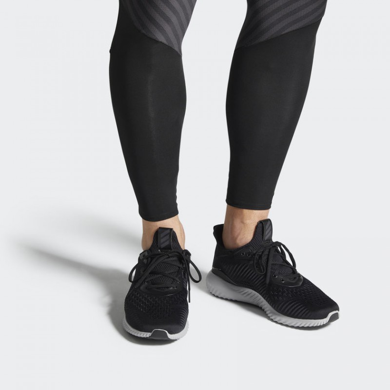 SEPATU LARI ADIDAS AlphaBounce EM
