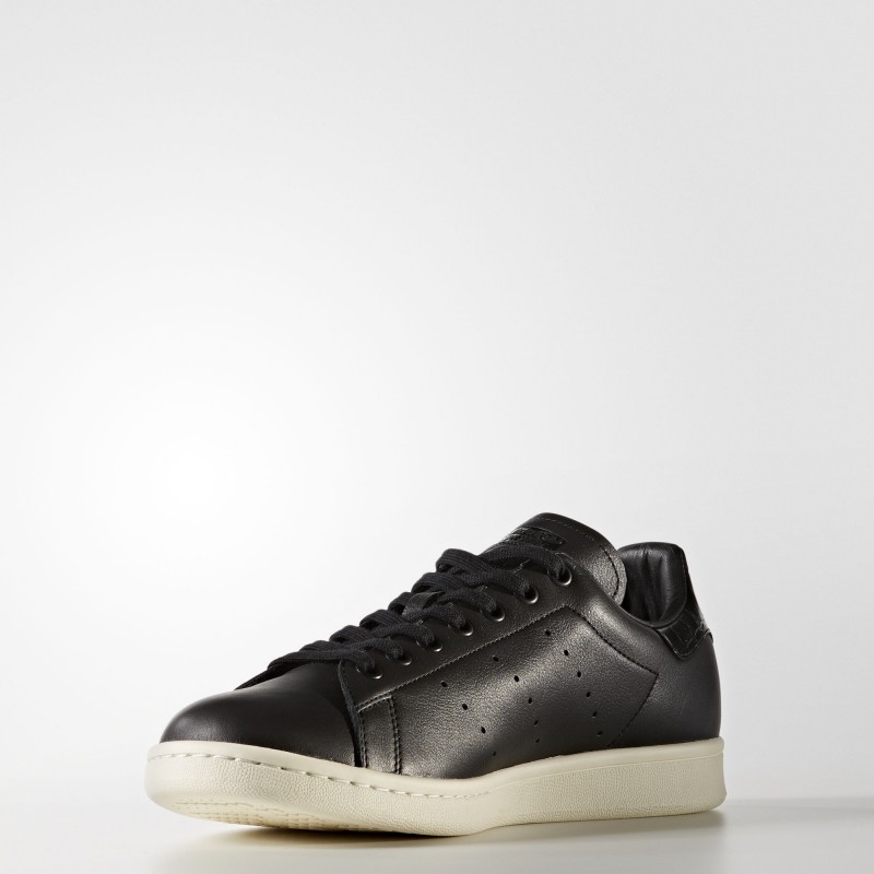 SEPATU SNEAKERS ADIDAS Stan Smith