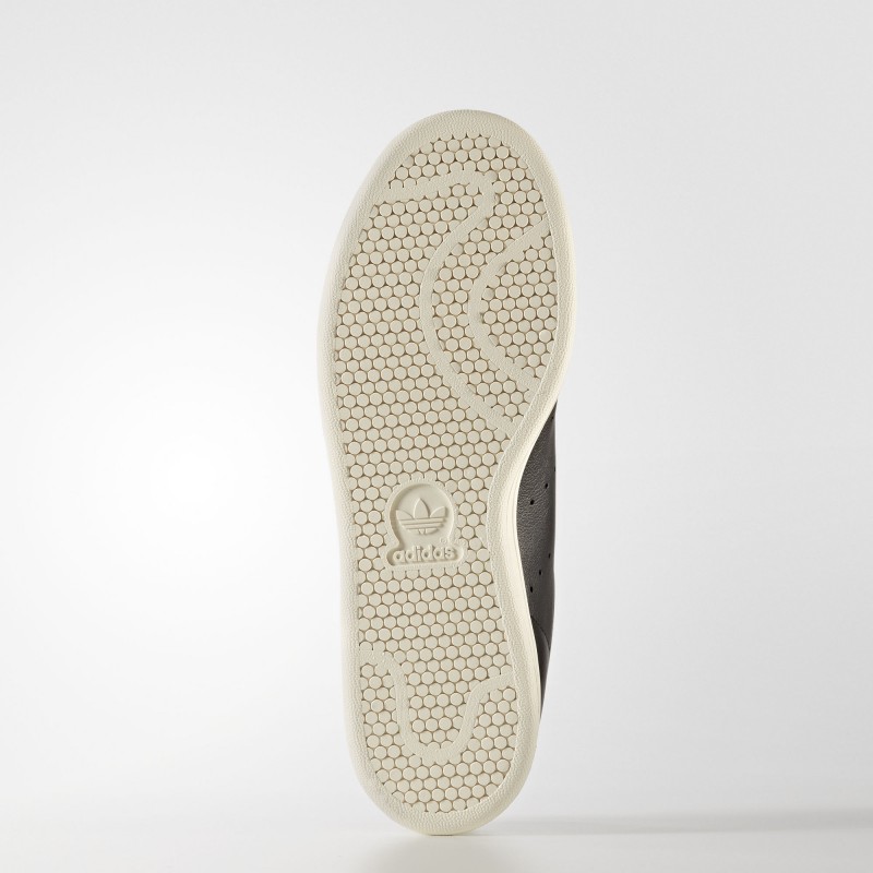 SEPATU SNEAKERS ADIDAS Stan Smith