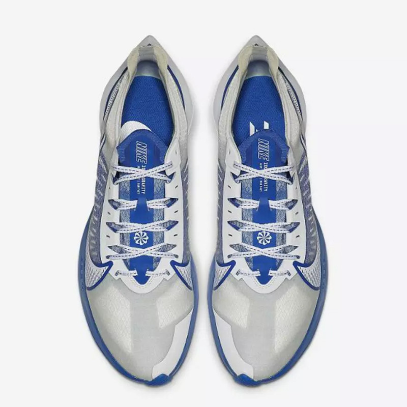 SEPATU LARI NIKE Zoom Gravity