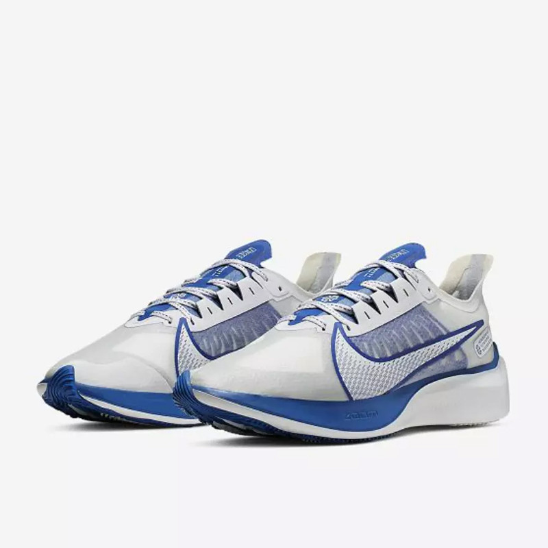 SEPATU LARI NIKE Zoom Gravity