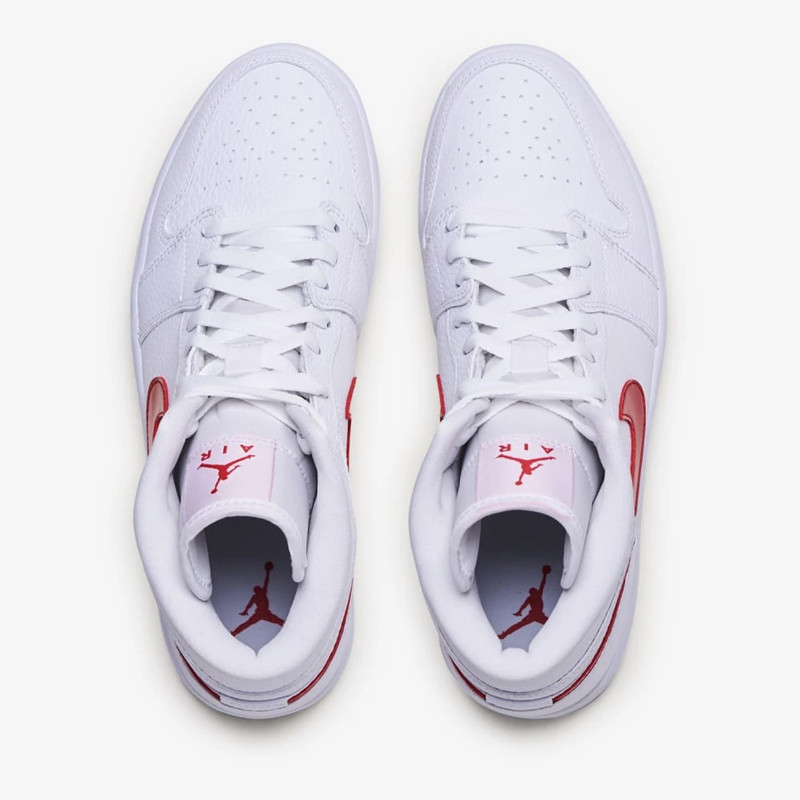 SEPATU BASKET AIR JORDAN Wmns Aj 1 Mid