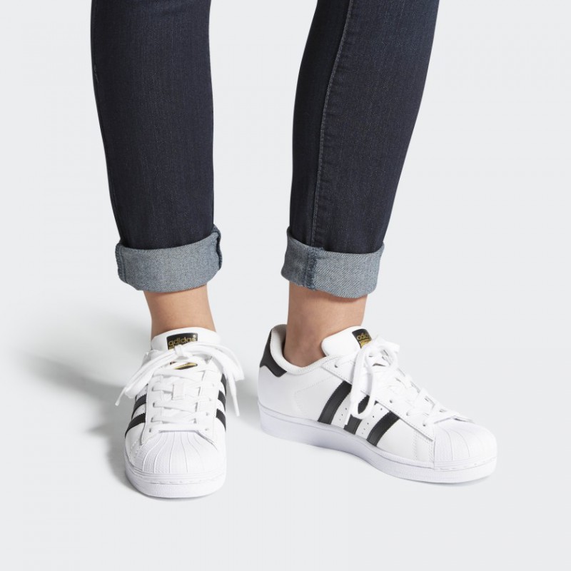 Wmns Superstar Foundation foto 2