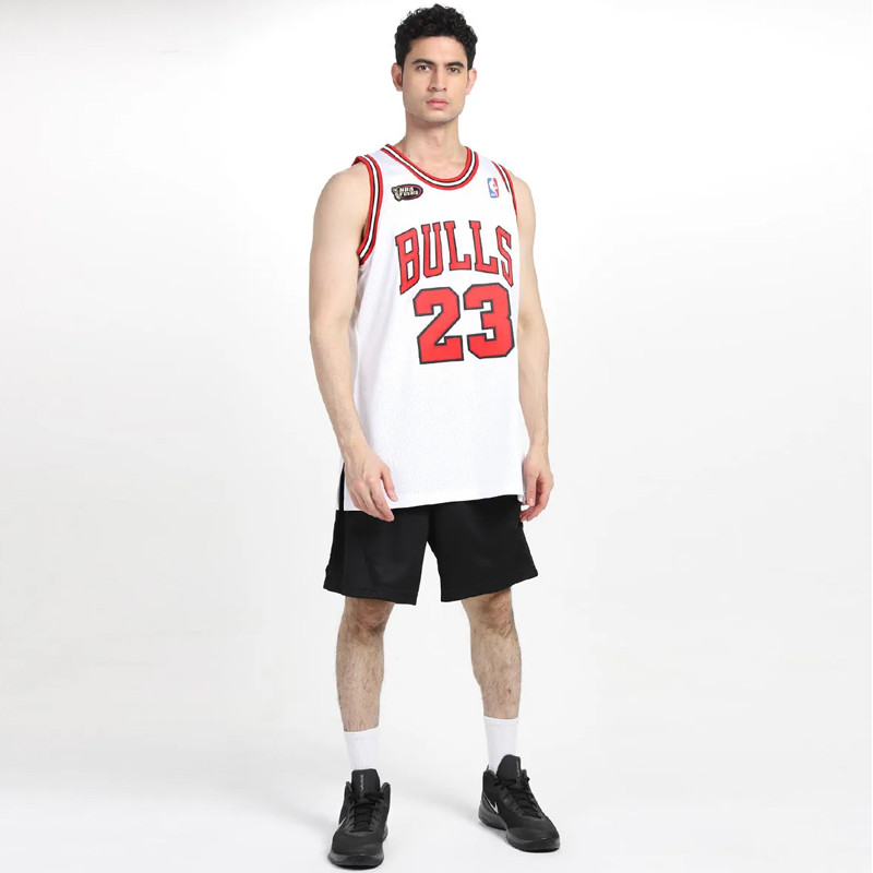 BAJU BASKET MITCHELL N NESS Authentic Michael Jordan Chicago Bulls Finals 1997-98 Jersey