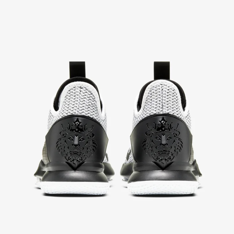 SEPATU BASKET NIKE Lebron Witness 4 EP