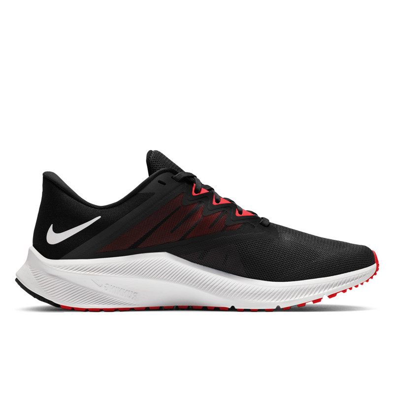 SEPATU LARI NIKE Quest 3