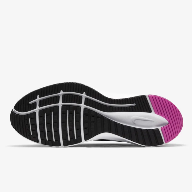 SEPATU LARI NIKE Wmns Quest 3