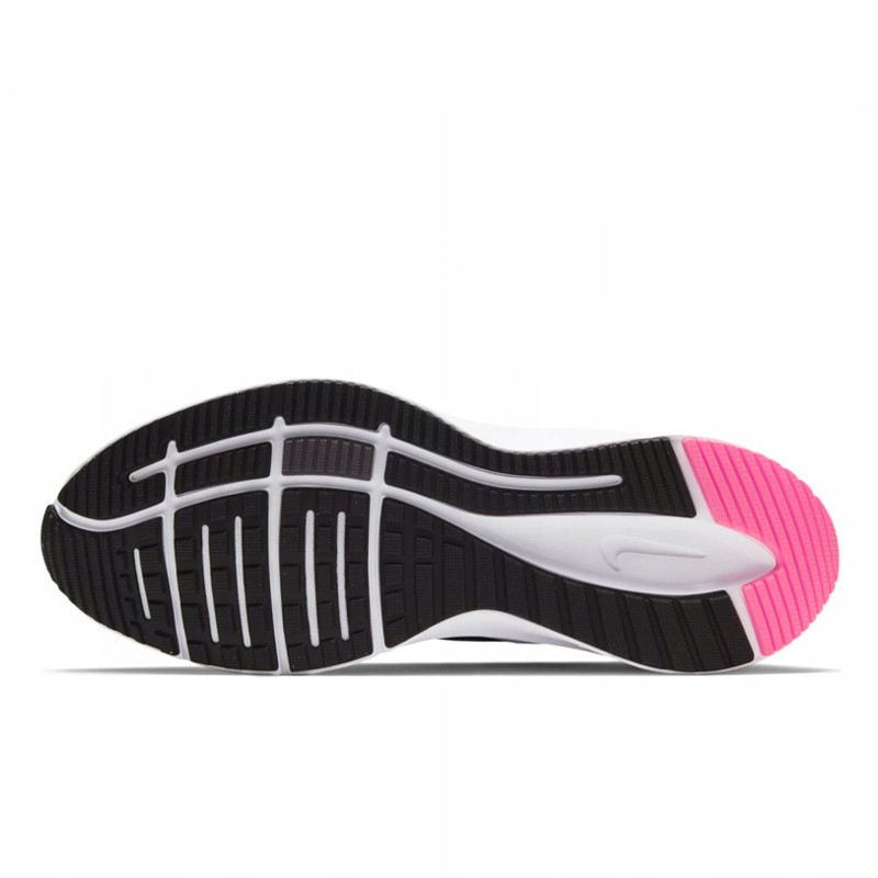 SEPATU LARI NIKE Wmns Quest 3