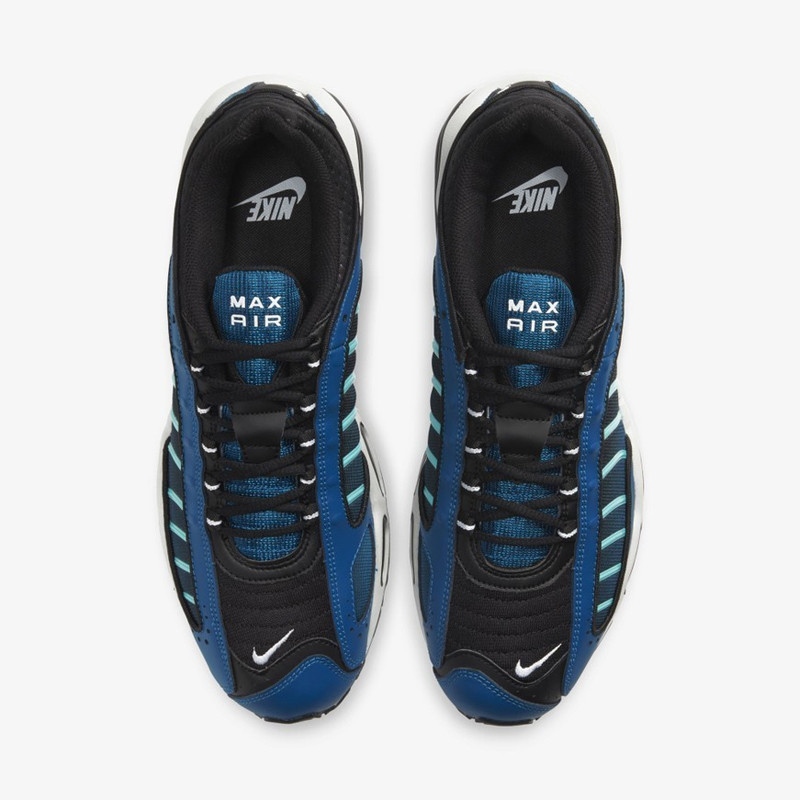 SEPATU SNEAKERS NIKE Air Max Tailwind