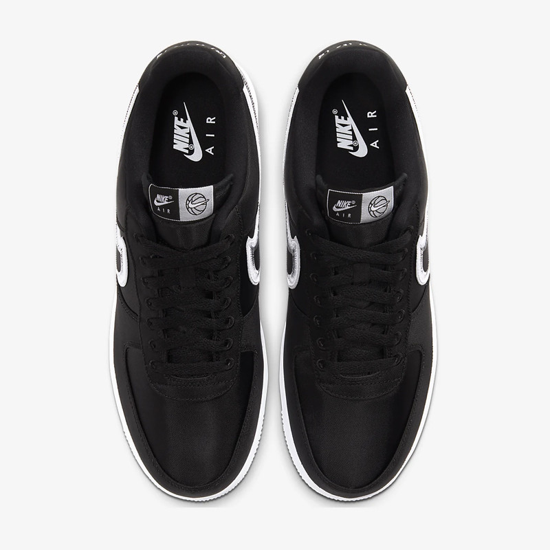 SEPATU SNEAKERS NIKE Air Force 1 '07 LV8