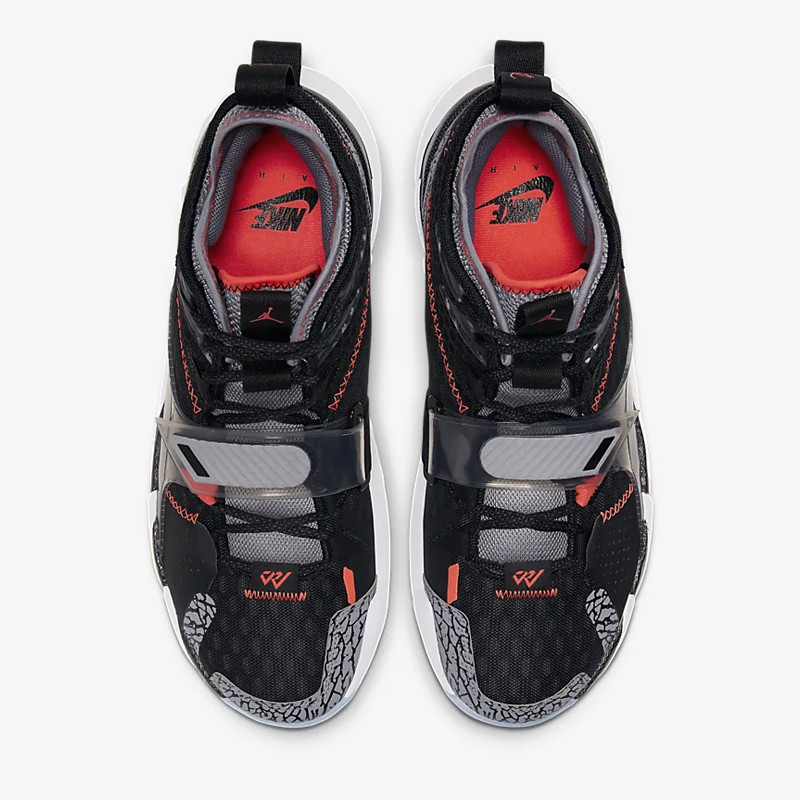 SEPATU BASKET AIR JORDAN Why Not Zer0.3 PF