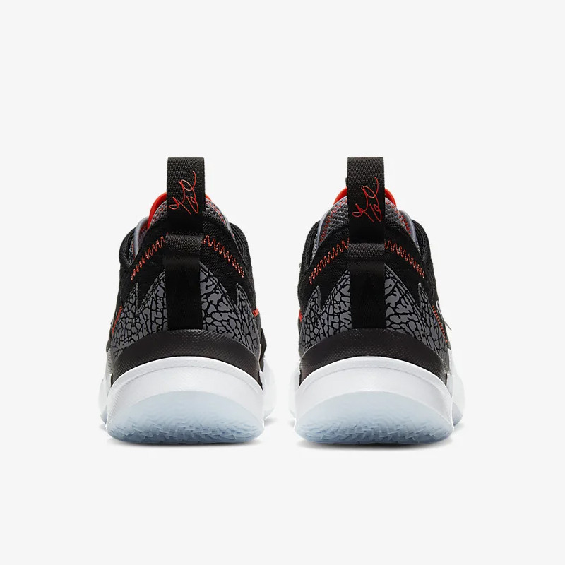 SEPATU BASKET AIR JORDAN Why Not Zer0.3 PF