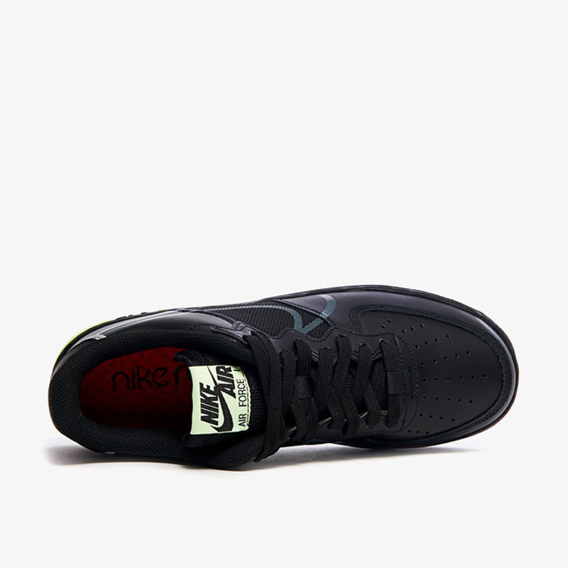 SEPATU SNEAKERS NIKE Air Force 1 React