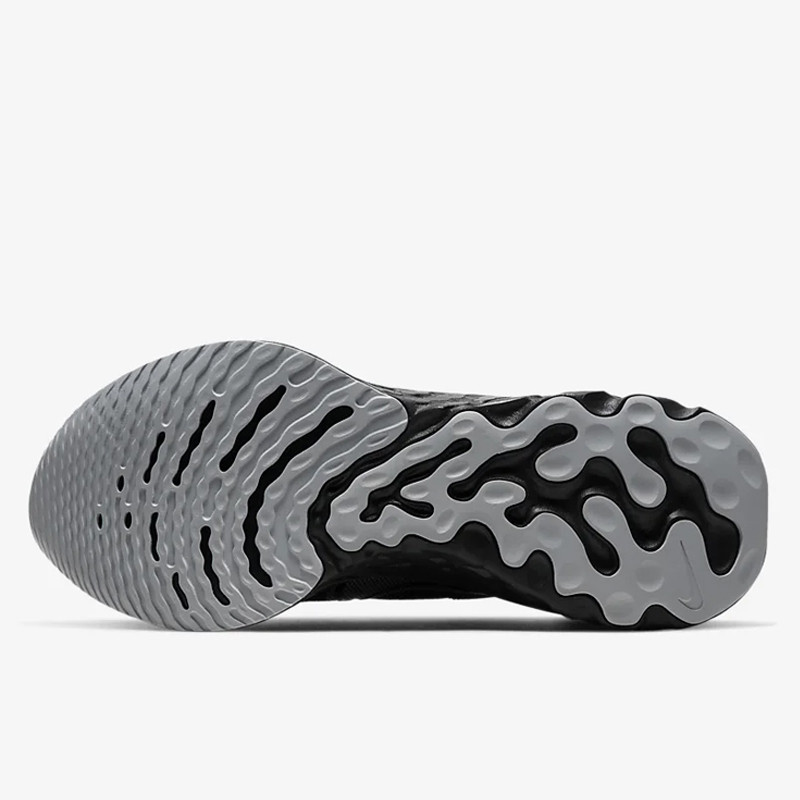 SEPATU LARI NIKE React Infinity Run Flyknit