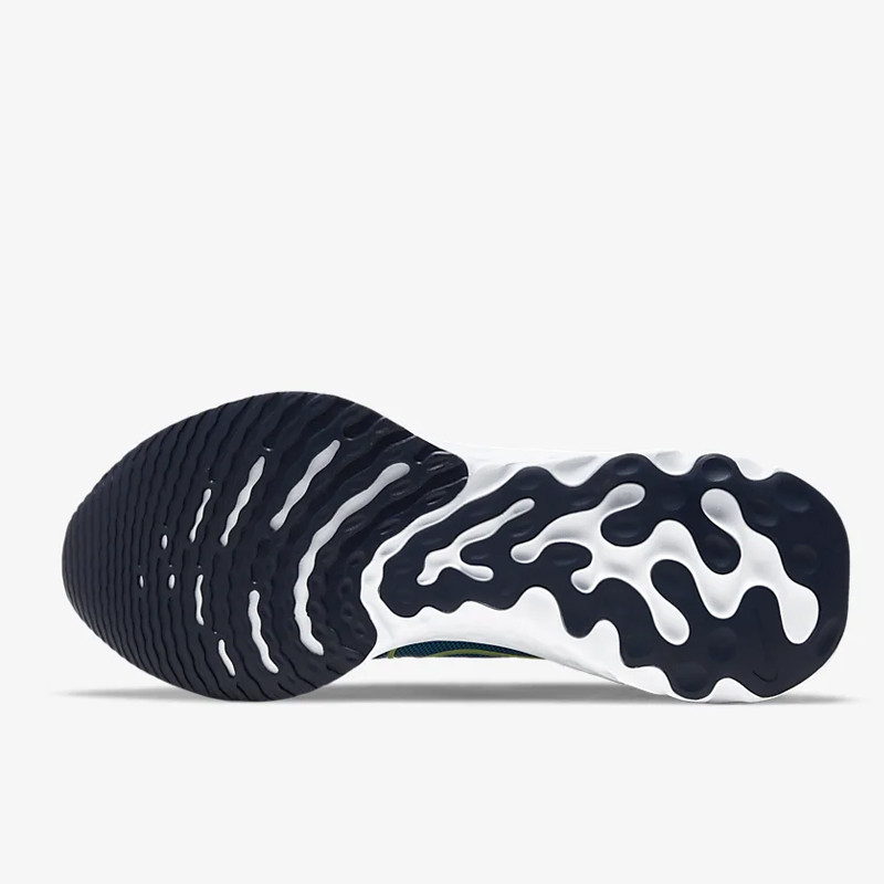 SEPATU LARI NIKE React Infinity Run Flyknit
