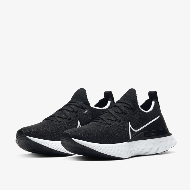 SEPATU LARI NIKE Wmns React Infinity Run Flyknit