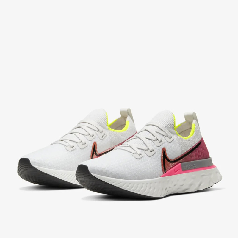 SEPATU LARI NIKE Wmns React Infinity Run Flyknit