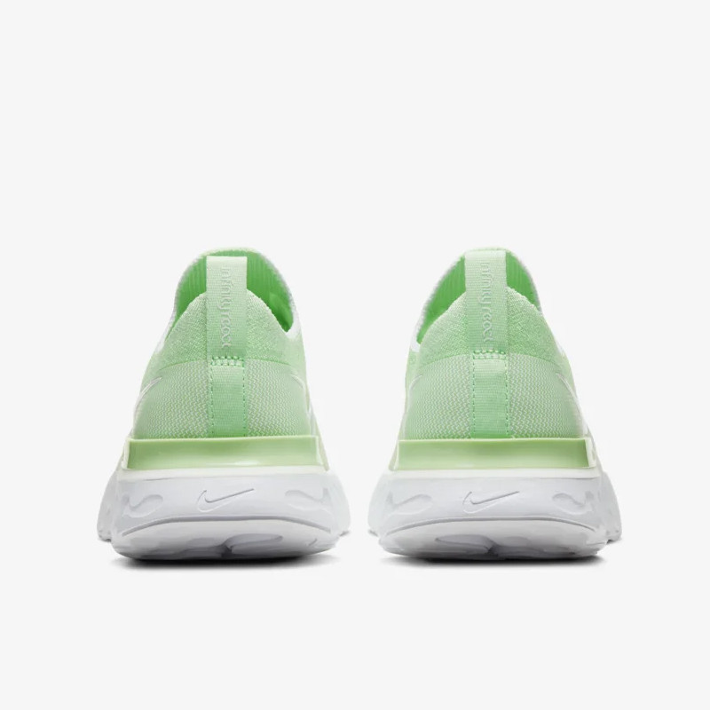 SEPATU LARI NIKE Wmns React Infinity Run Flyknit