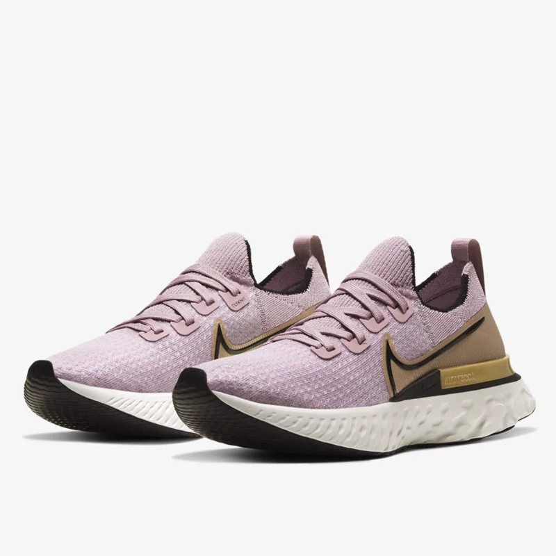 SEPATU LARI NIKE Wmns React Infinity Run Flyknit