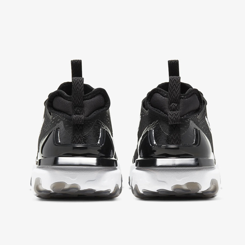 SEPATU SNEAKERS NIKE React Vision