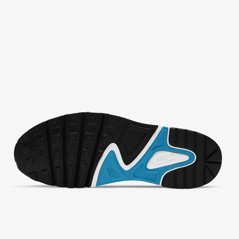 SEPATU SNEAKERS NIKE Atsuma