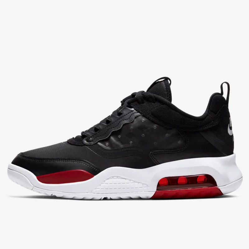 SEPATU SNEAKERS AIR JORDAN Max 200