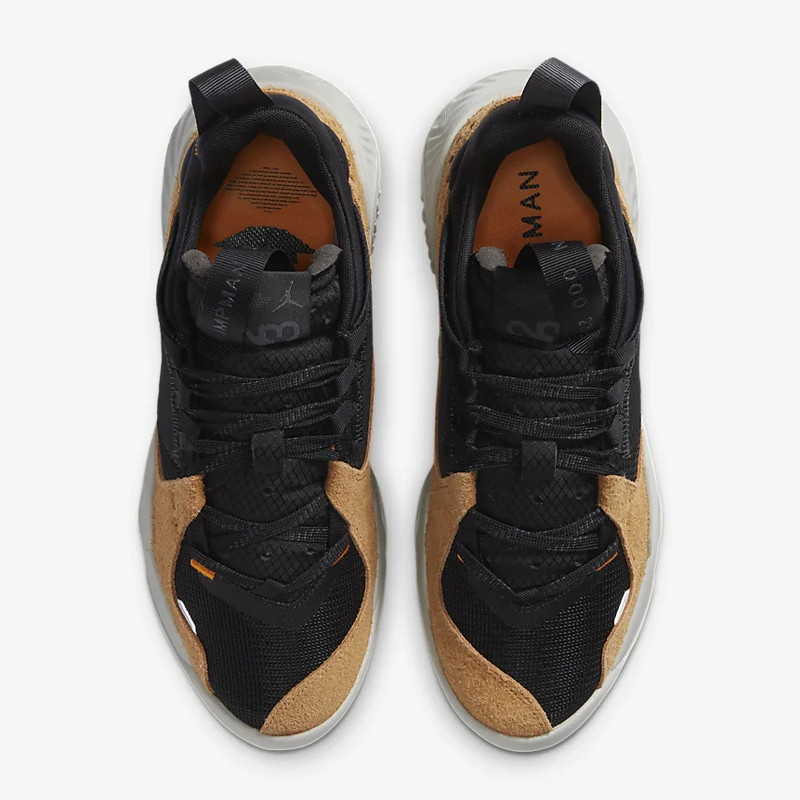 SEPATU BASKET AIR JORDAN Delta
