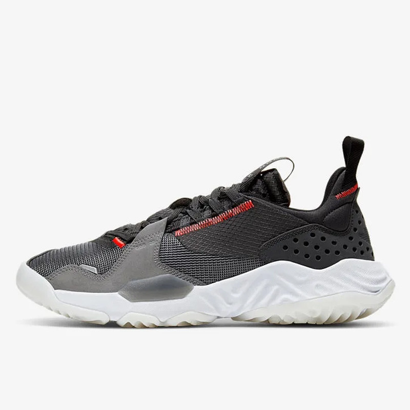 SEPATU BASKET AIR JORDAN Delta SP