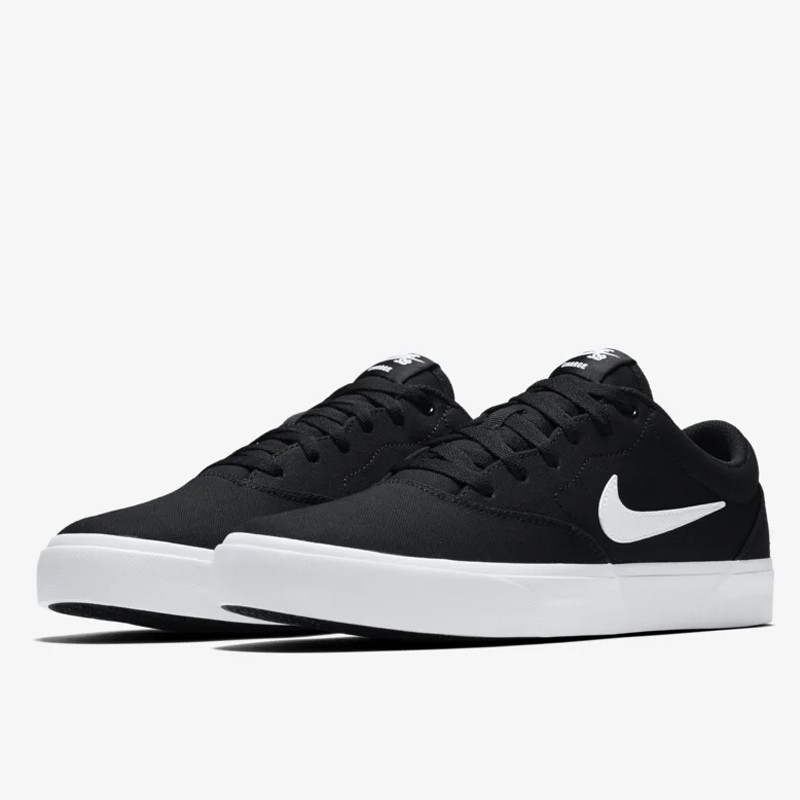 SEPATU SNEAKERS NIKE SB Charge Canvas