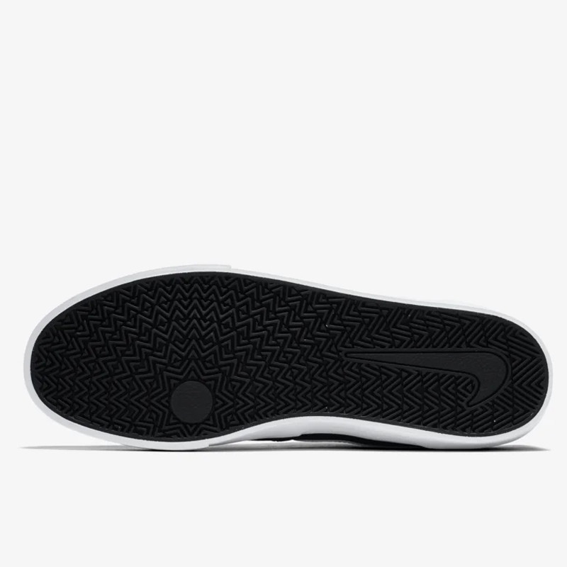 SEPATU SNEAKERS NIKE SB Charge Canvas