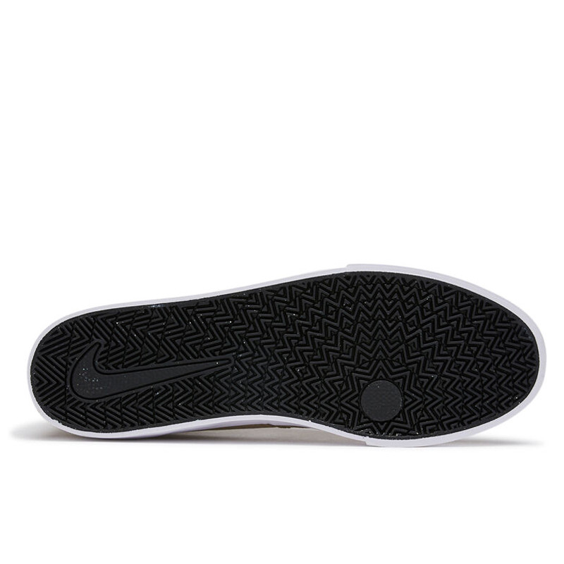 SEPATU SNEAKERS NIKE Sb Charge Canvas