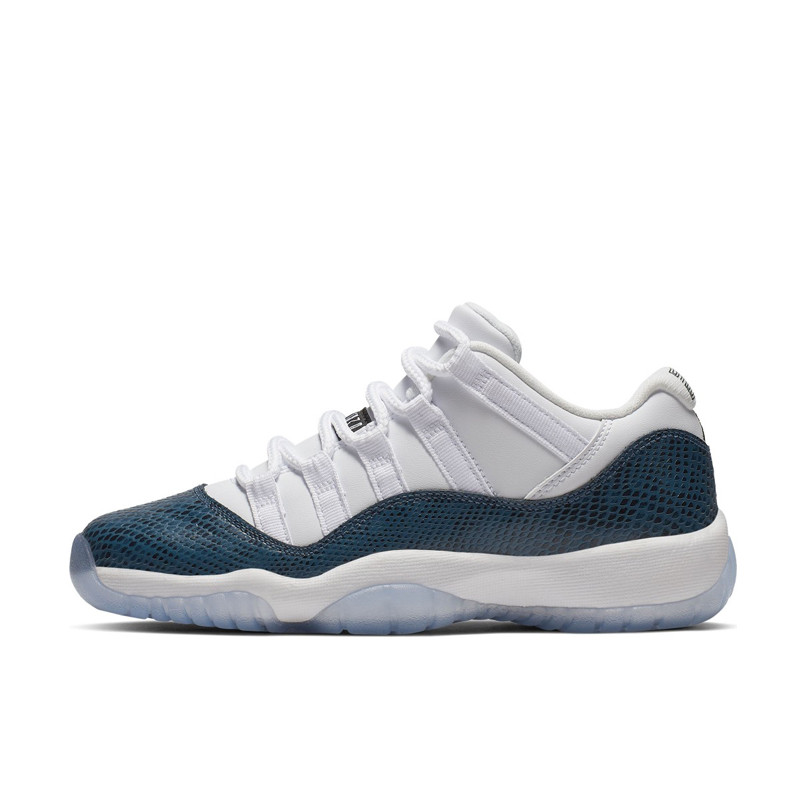 Sepatu Basket Air Jordan Aj 11 Retro Low Le Gs Navy Snakeskin